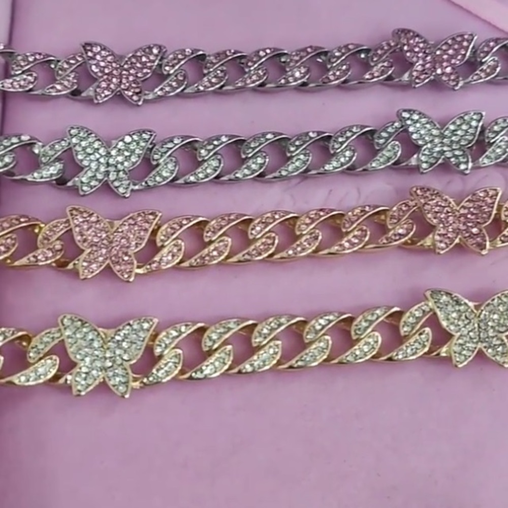 Butterfly Anklet - Picture 2 of 3